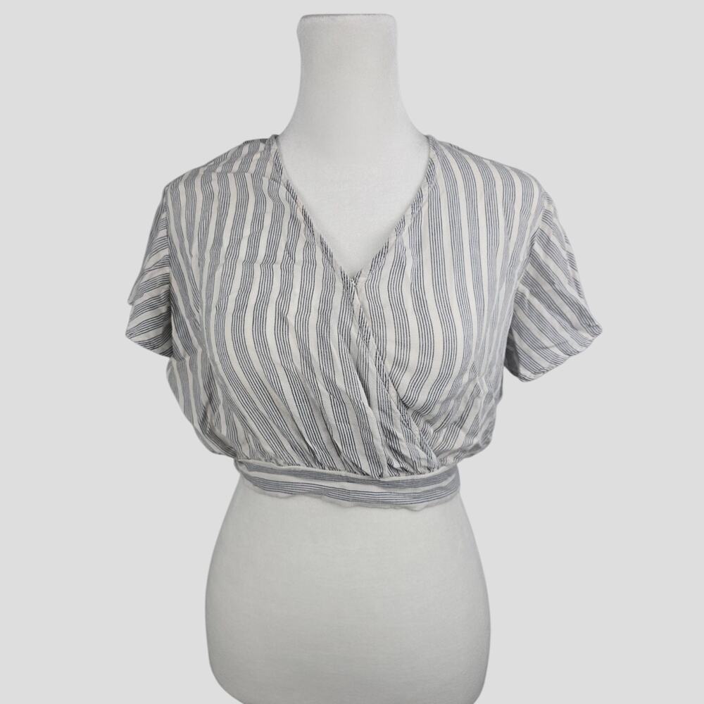 Favluv Cottagecore Women's Striped Tie Back Top Striped‎